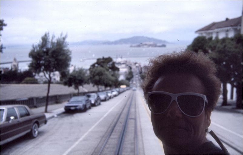 And we're off on the cable car